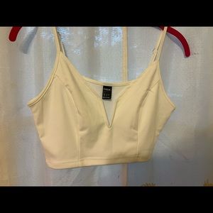 V crop top - Size XS